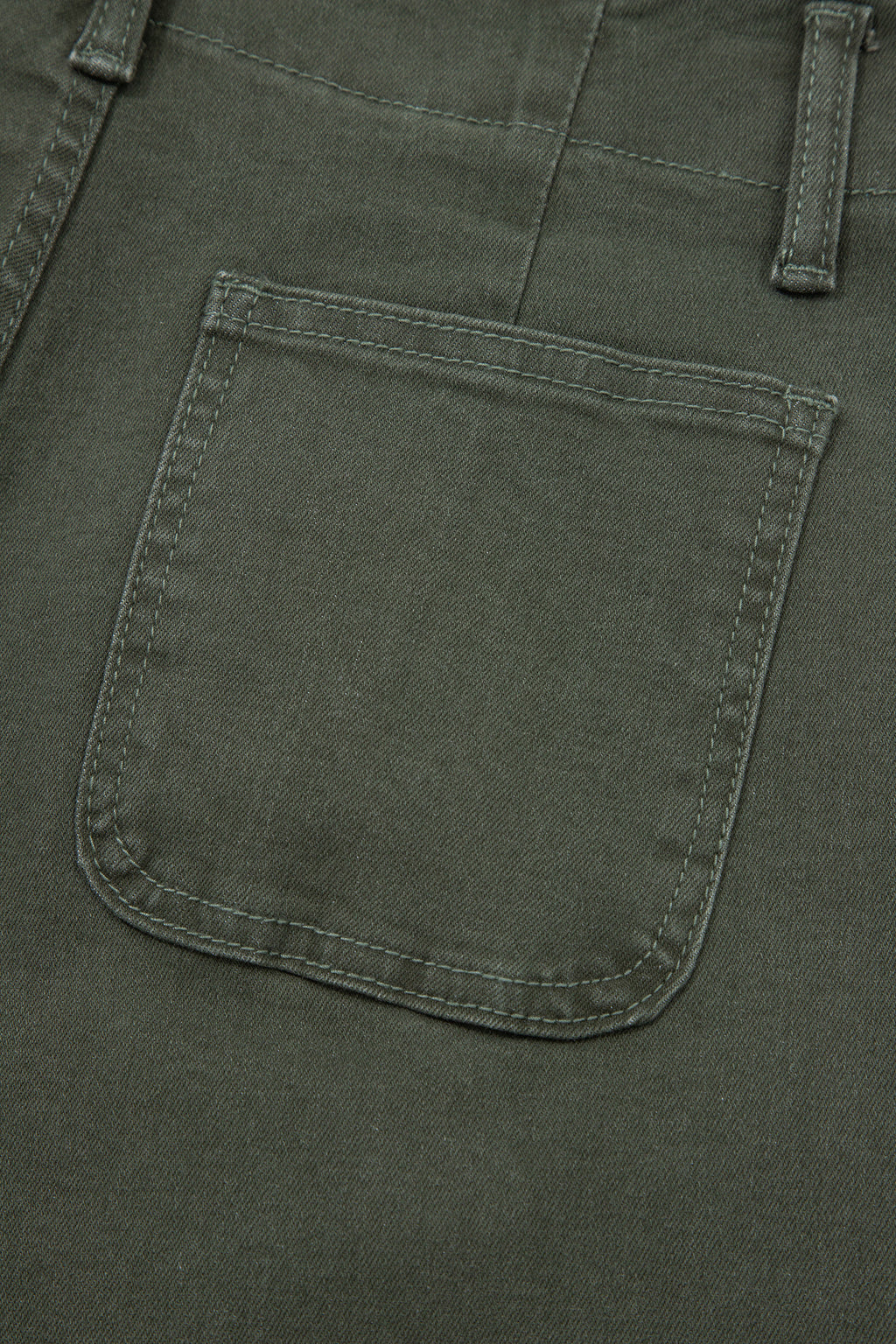 2-Button High Waist Flared Bottom Jeans