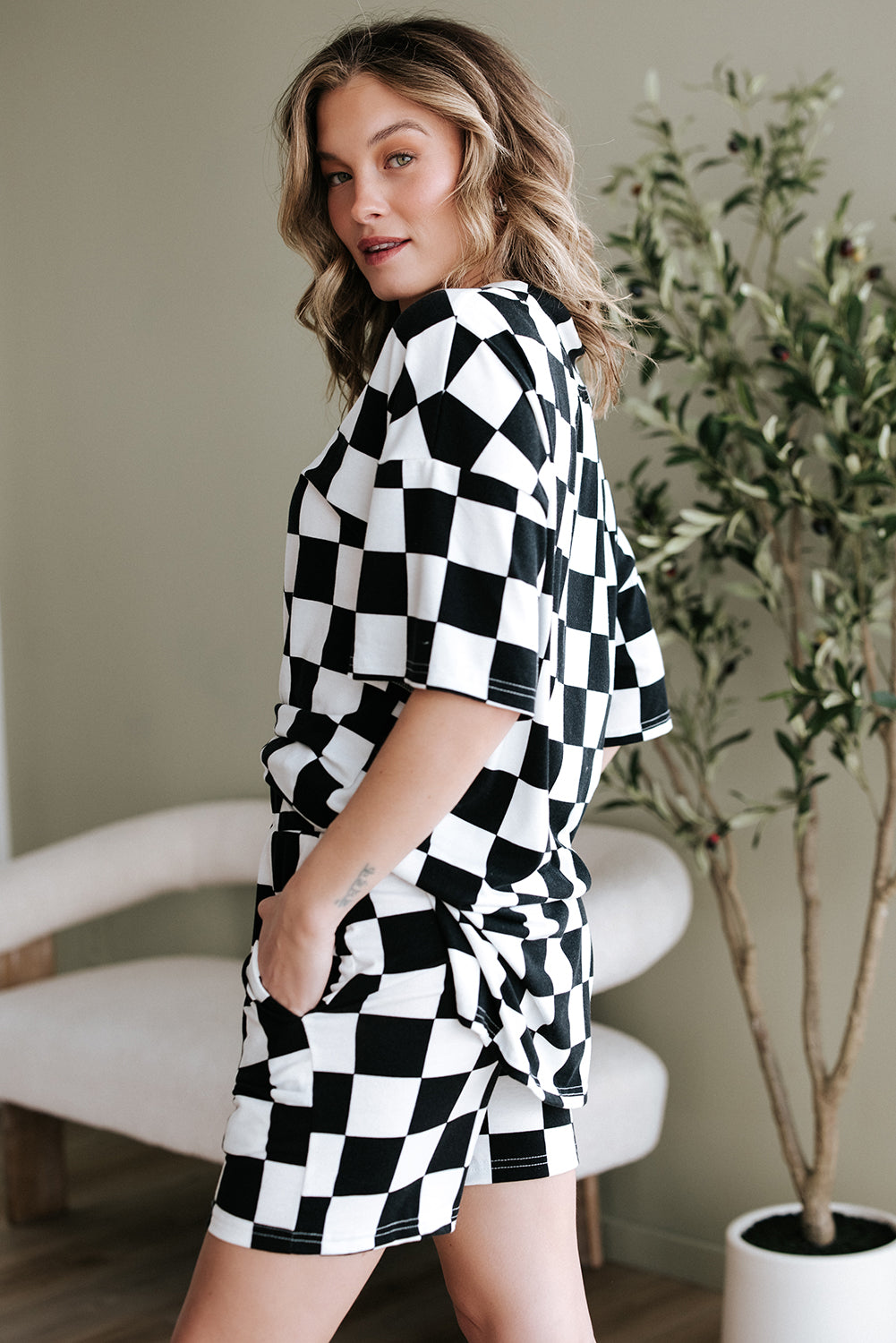 Checkerboard Print V Neck Loose Tee and Shorts Lounge Set