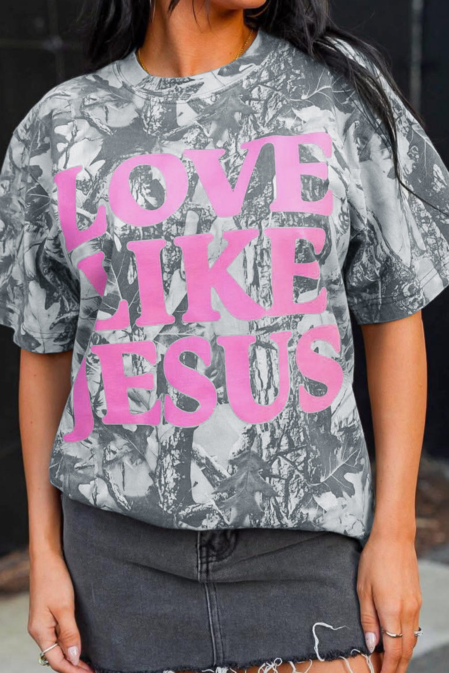 Camo Woodland LOVE LIKE JESUS Casual Tee