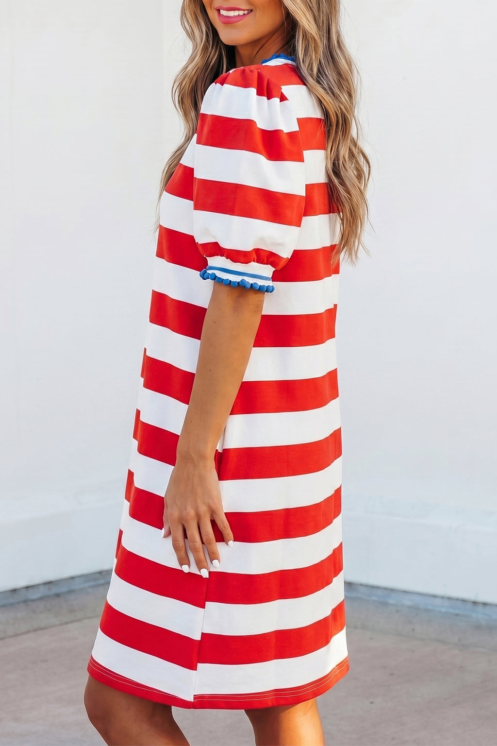 Striped Contrast Trim Round Neck Short Puff Sleeve Shift Mini Dress