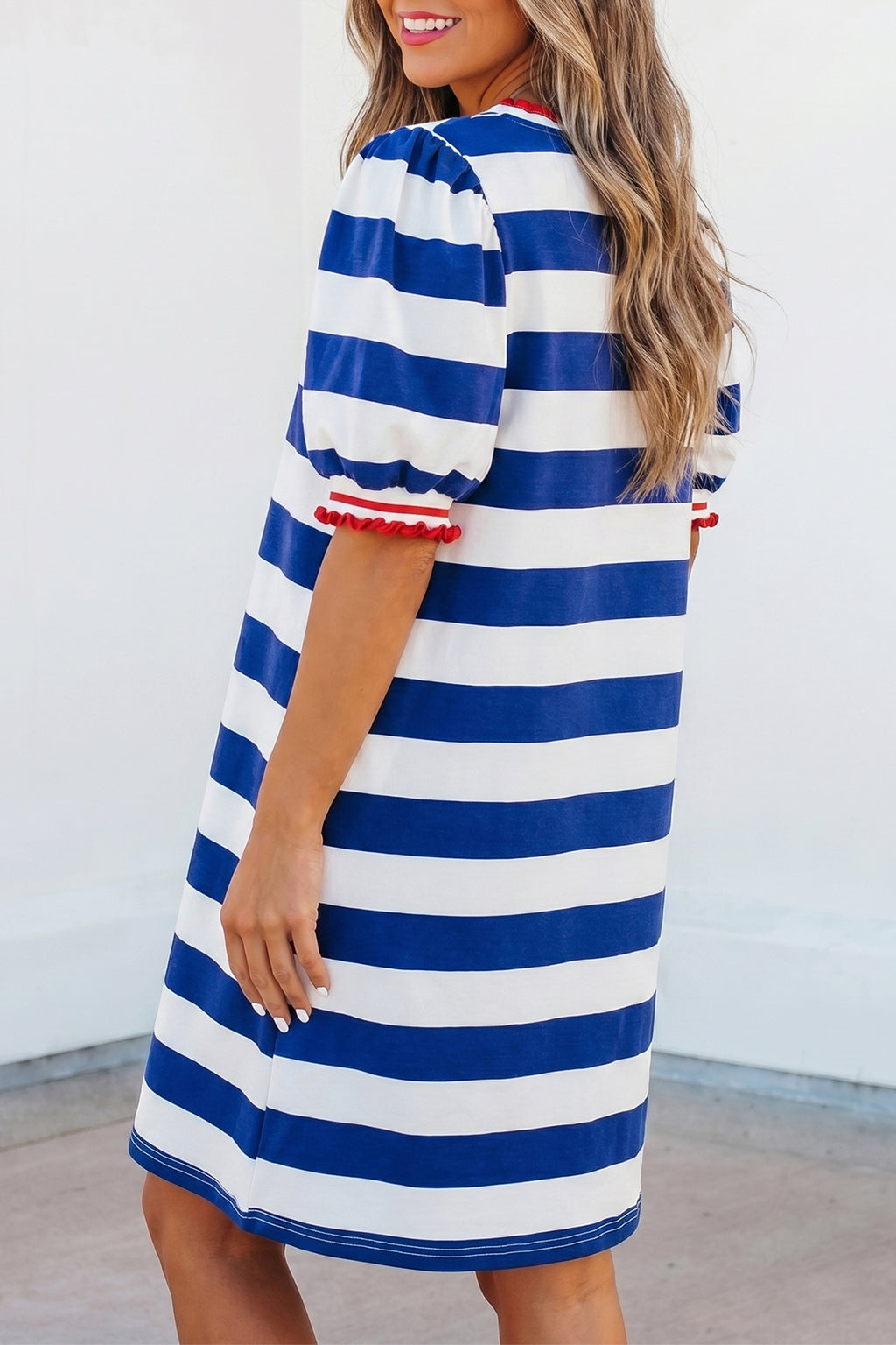 Striped Contrast Trim Round Neck Short Puff Sleeve Shift Mini Dress