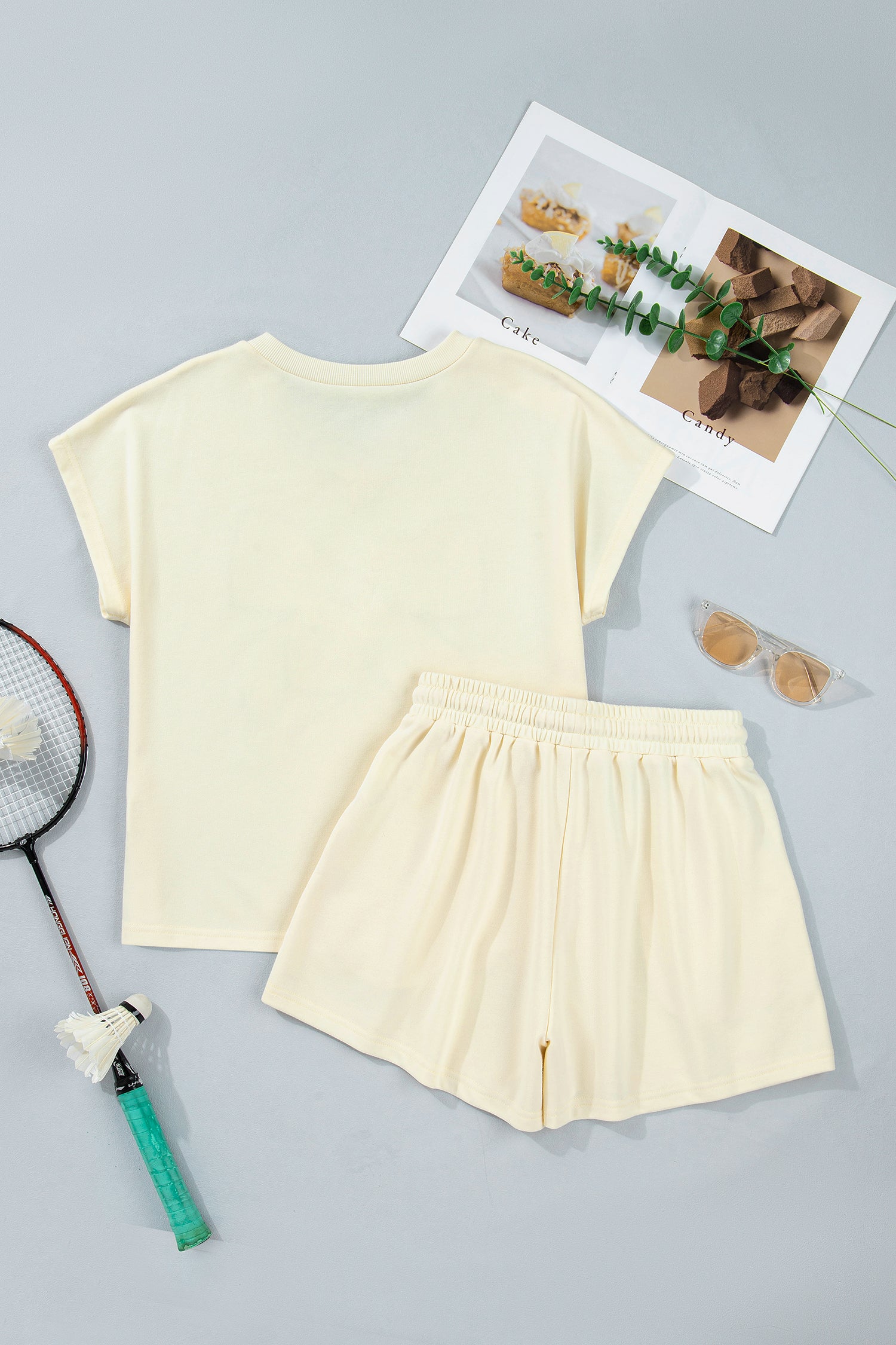 Contrast Leopard Bow Patched V Neck Loose Tee Drawstring Shorts 2pcs Outfit