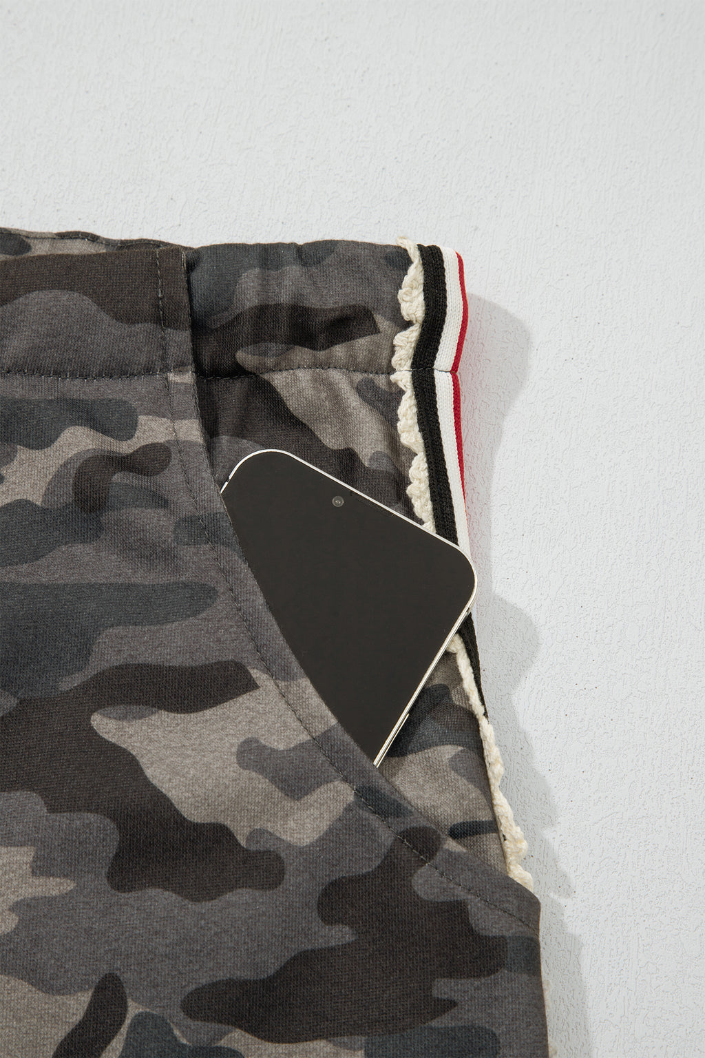 Camouflage Print Striped Side Panel Patchwork Drawstring Pants