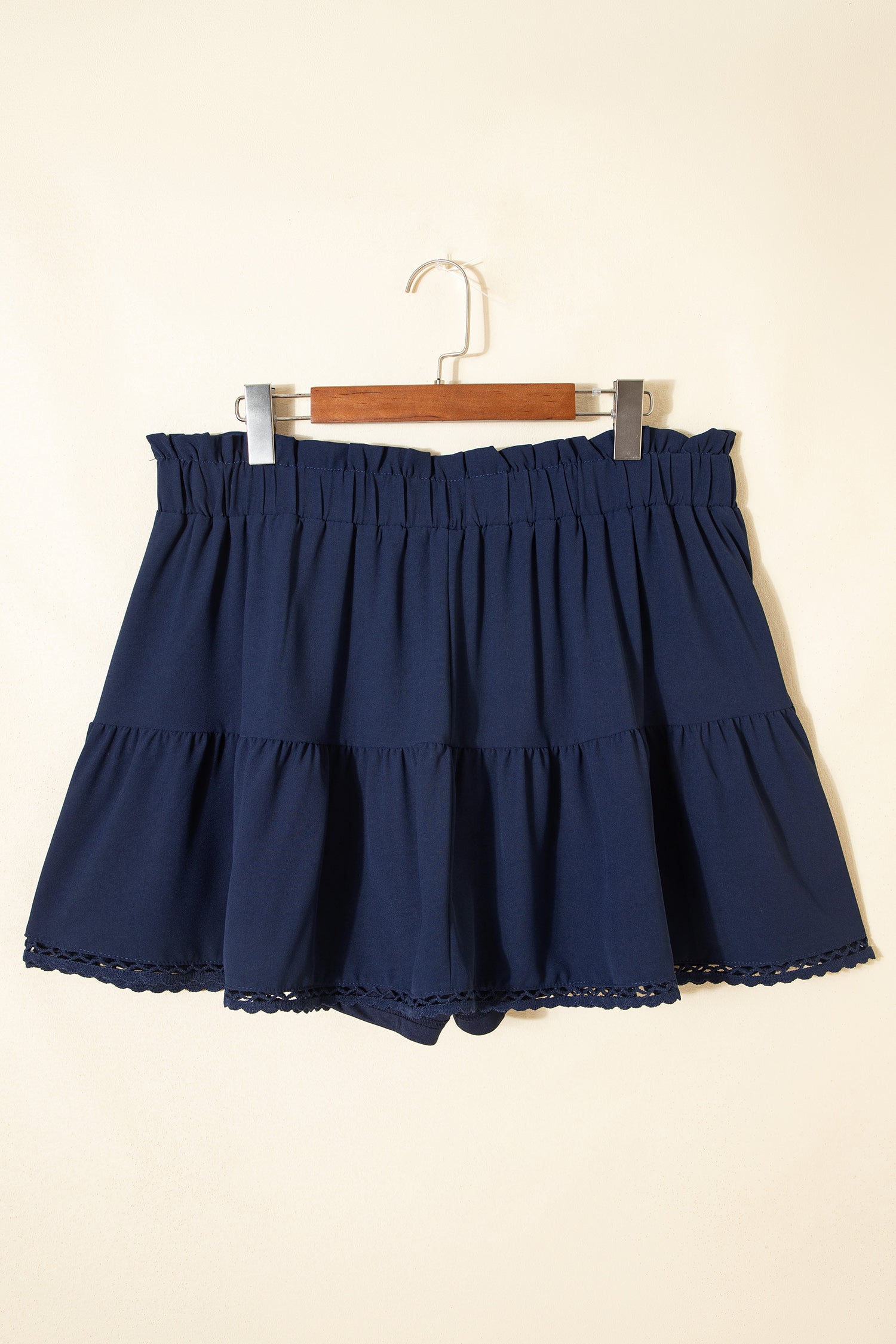 Plus Size Frilled Elastic Waist Lace Trim Boho Ruffled Shorts