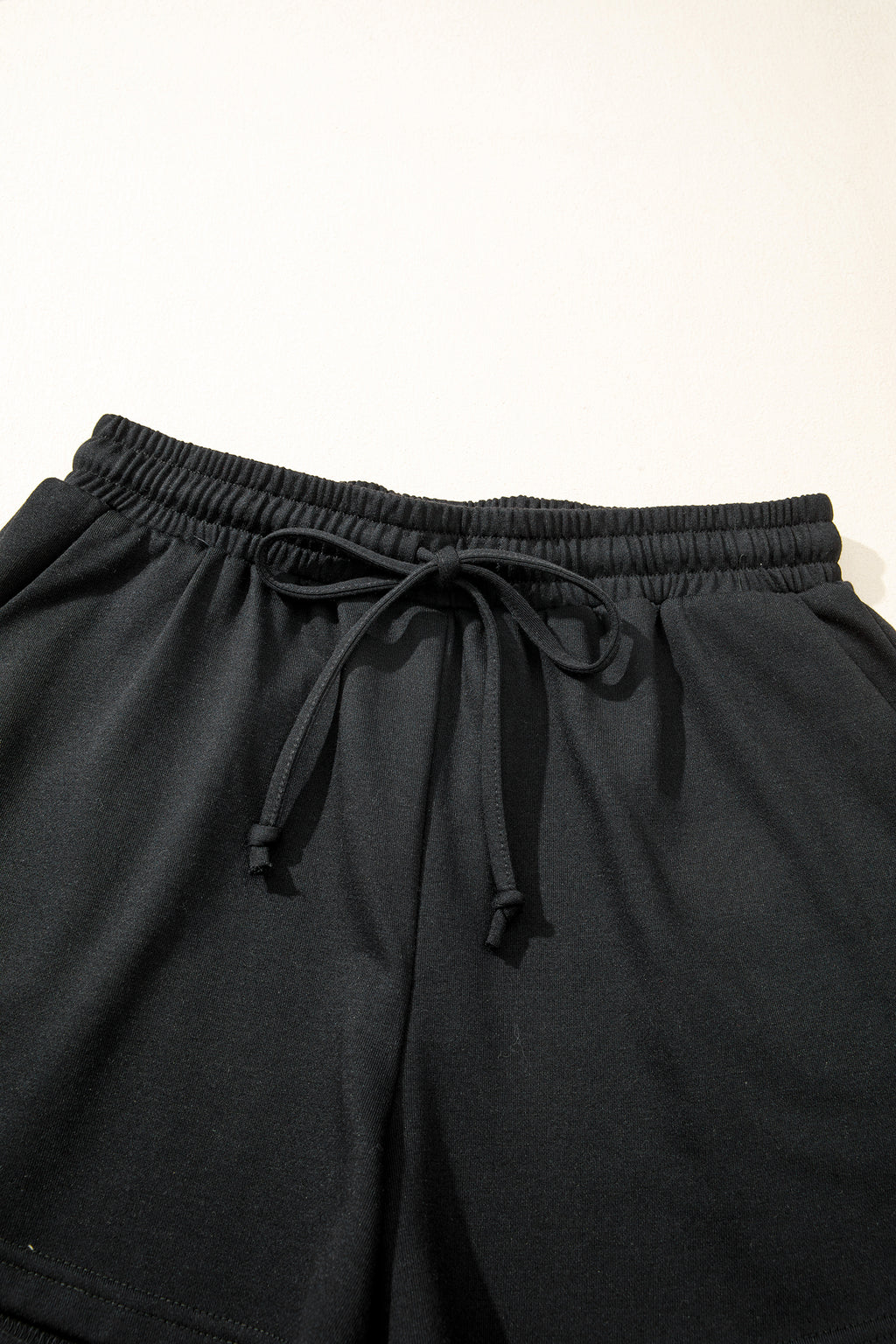 Contrast Leopard Bow Patched V Neck Loose Tee Drawstring Shorts 2pcs Outfit