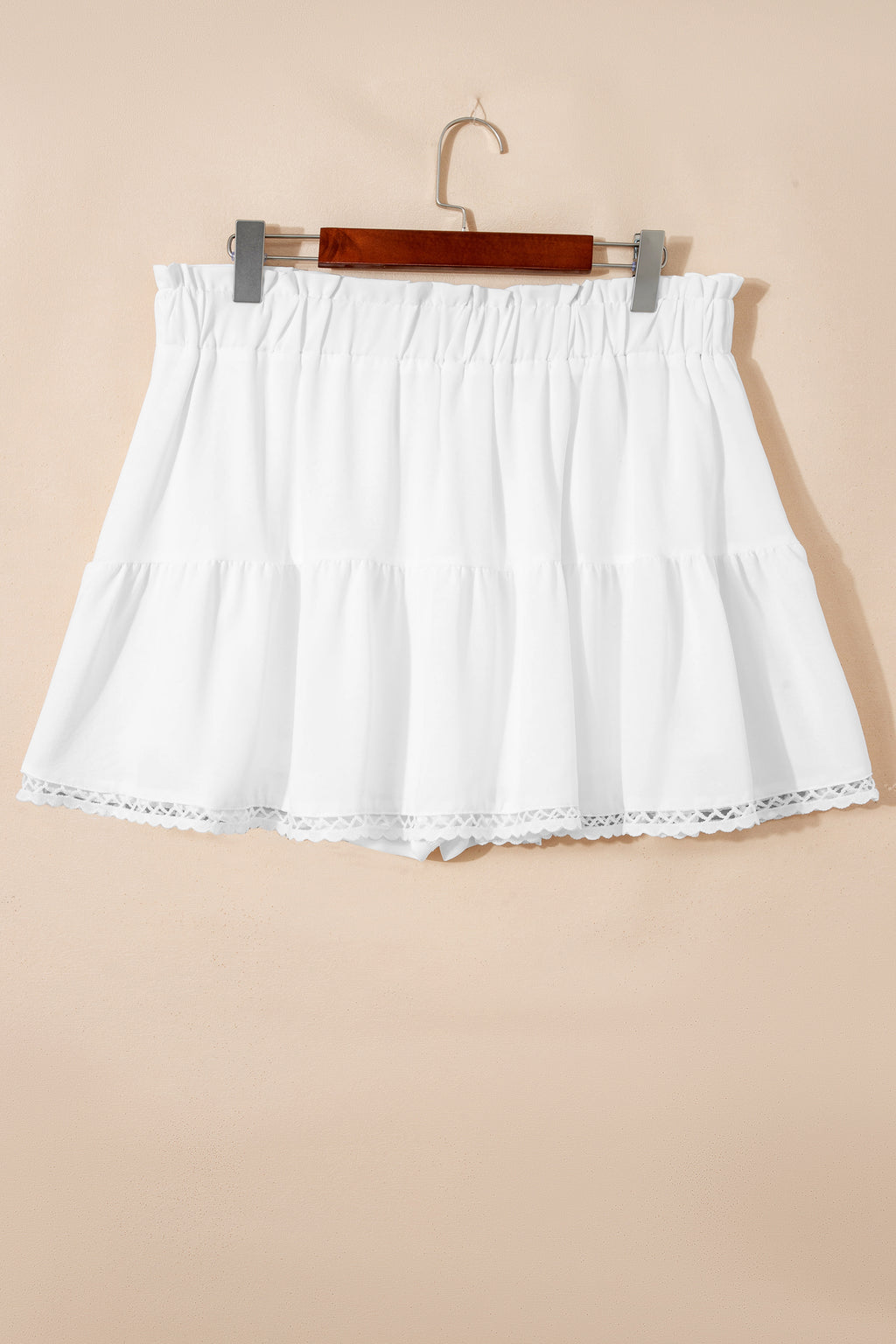 Plus Size Frilled Elastic Waist Lace Trim Boho Ruffled Shorts