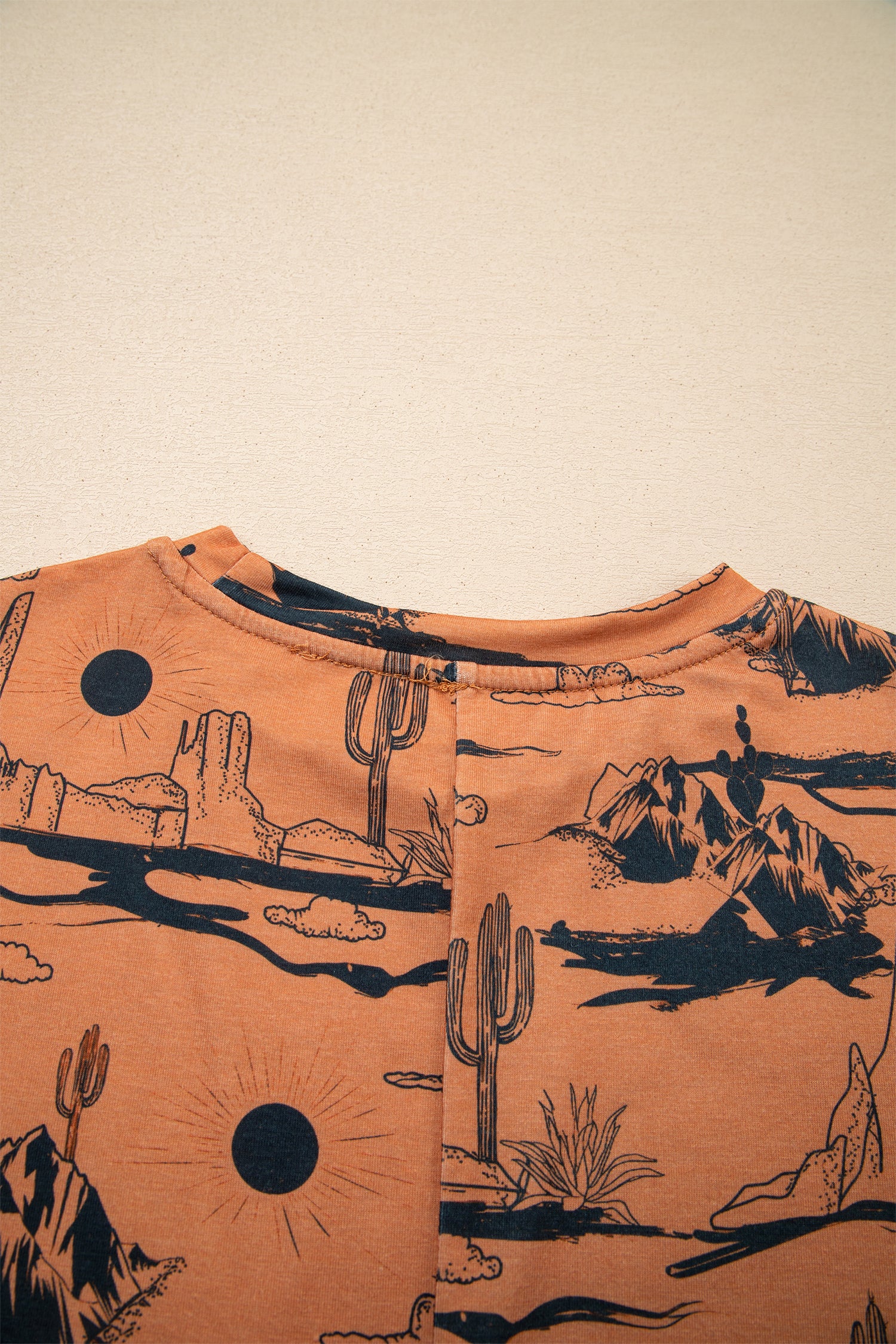 Desert Sand Print Short Sleeve Knit Top