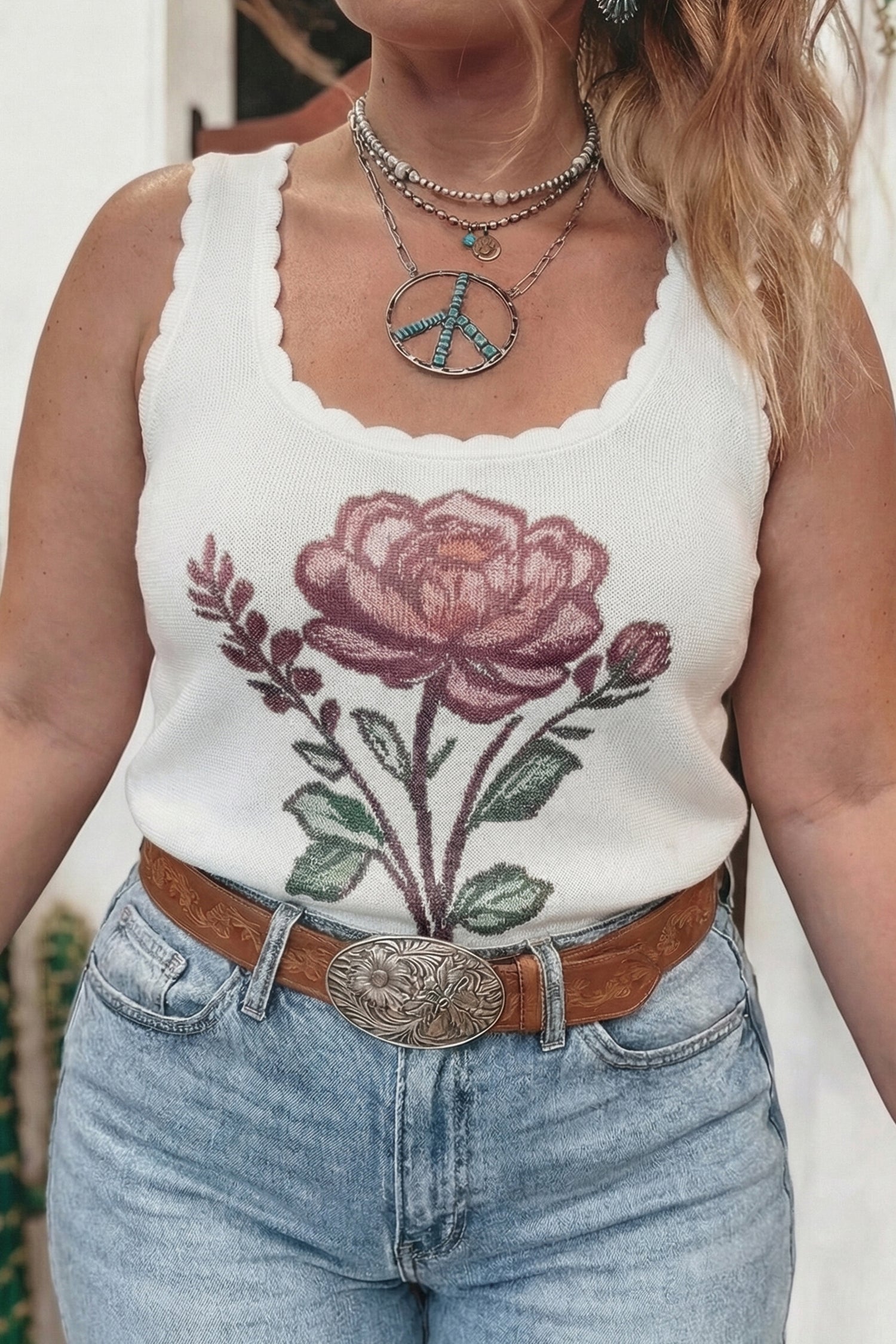 White Plus Size Floral Print Scalloped Trim Square Neck Sweater Vest