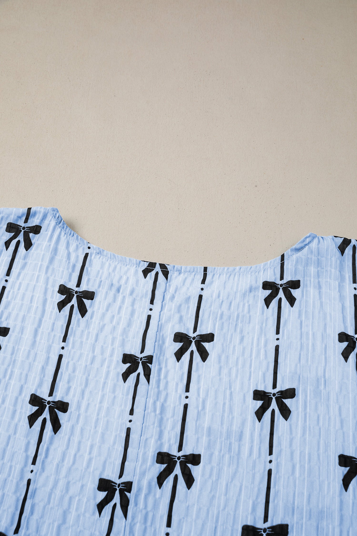 Bow Print Puff Short Sleeve Top