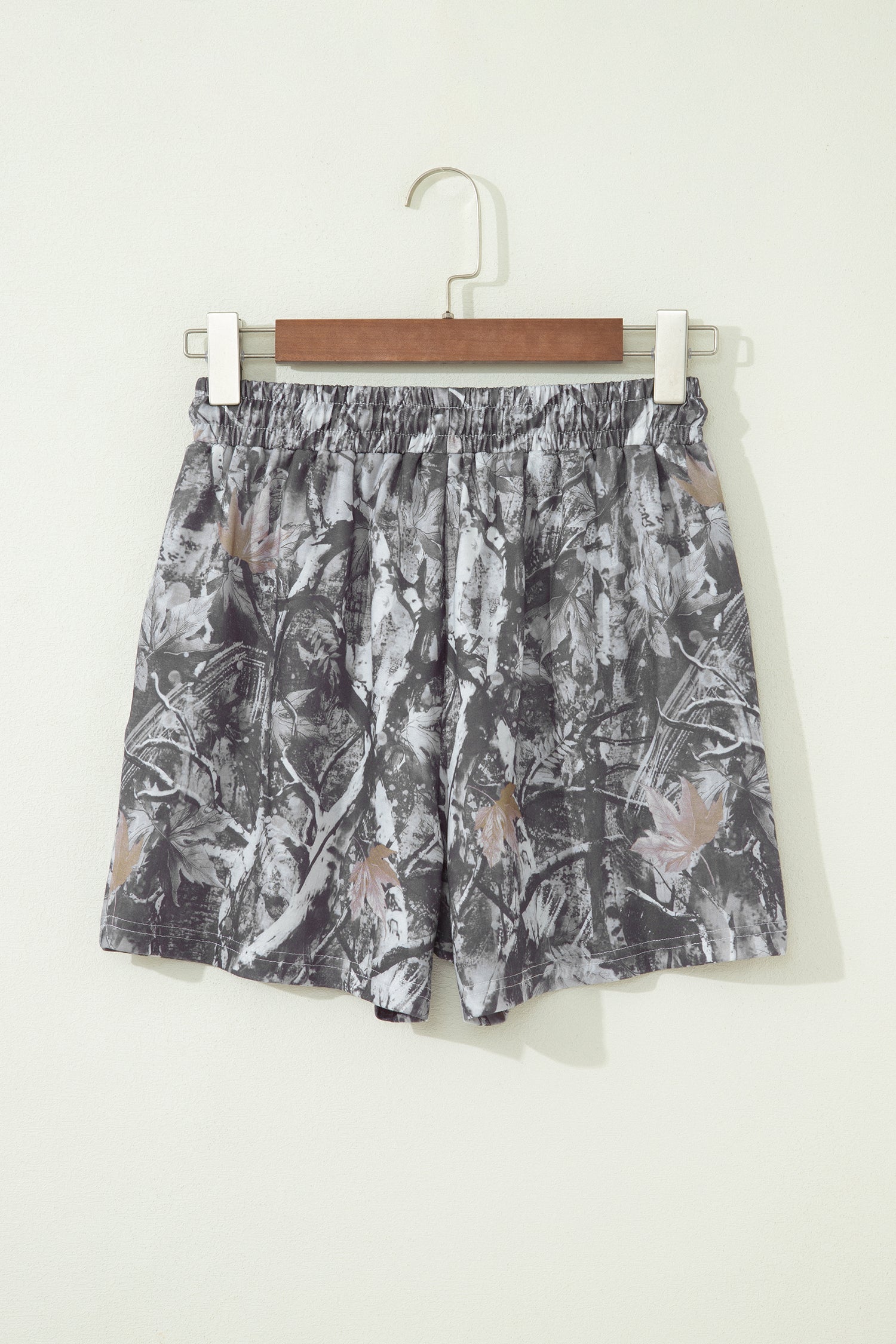 Grey Abstract Maple Leaf Printed Tie Elastic Waist Shorts