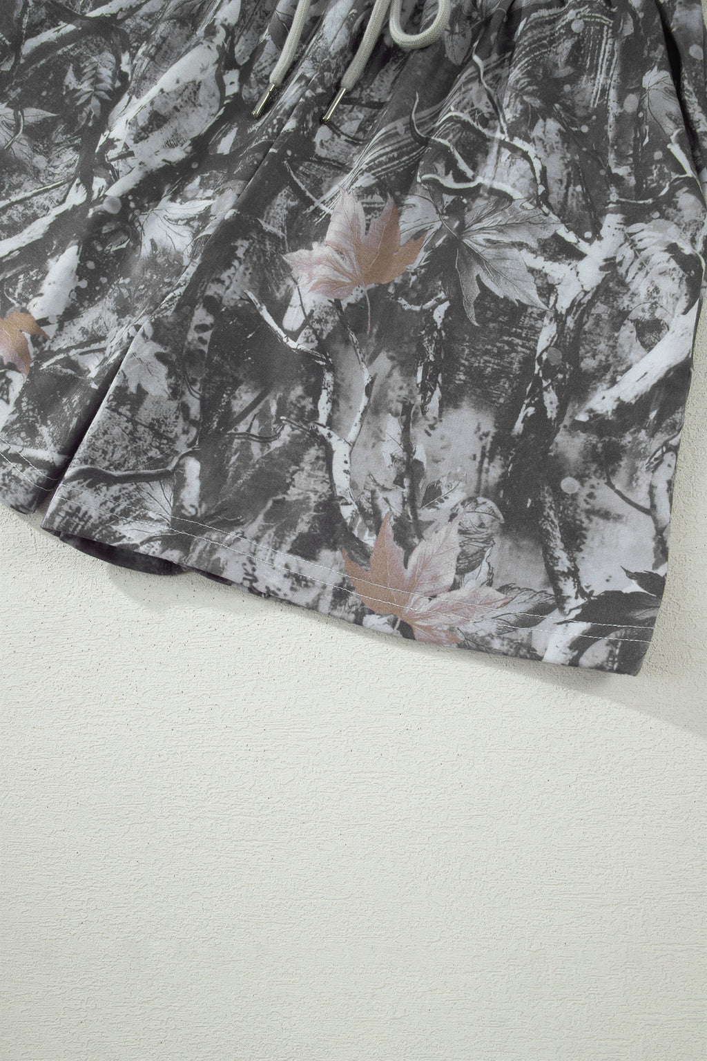 Grey Abstract Maple Leaf Printed Tie Elastic Waist Shorts