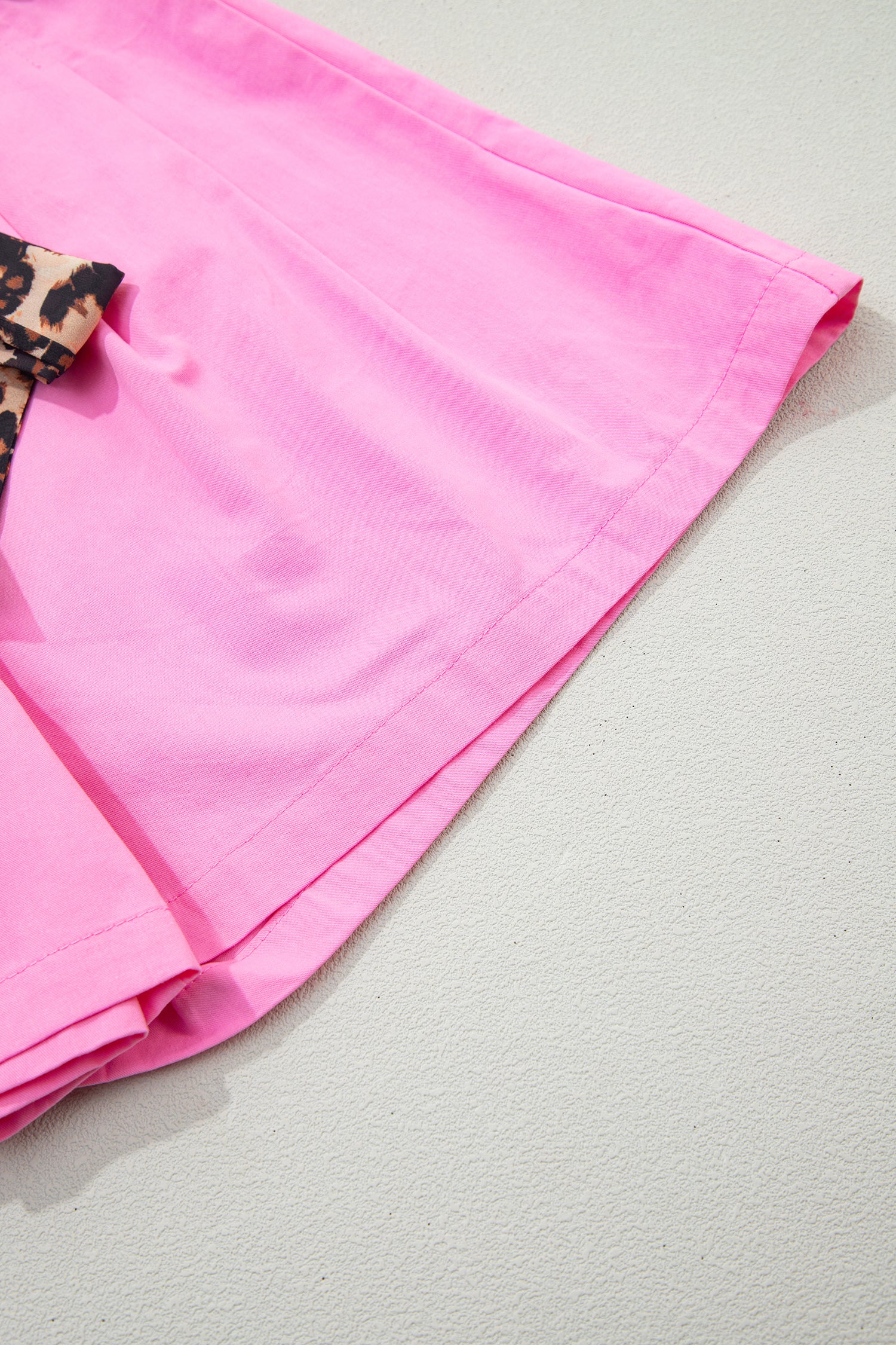 Leopard Contrast Sash Belt Pleated Wide Leg Shorts