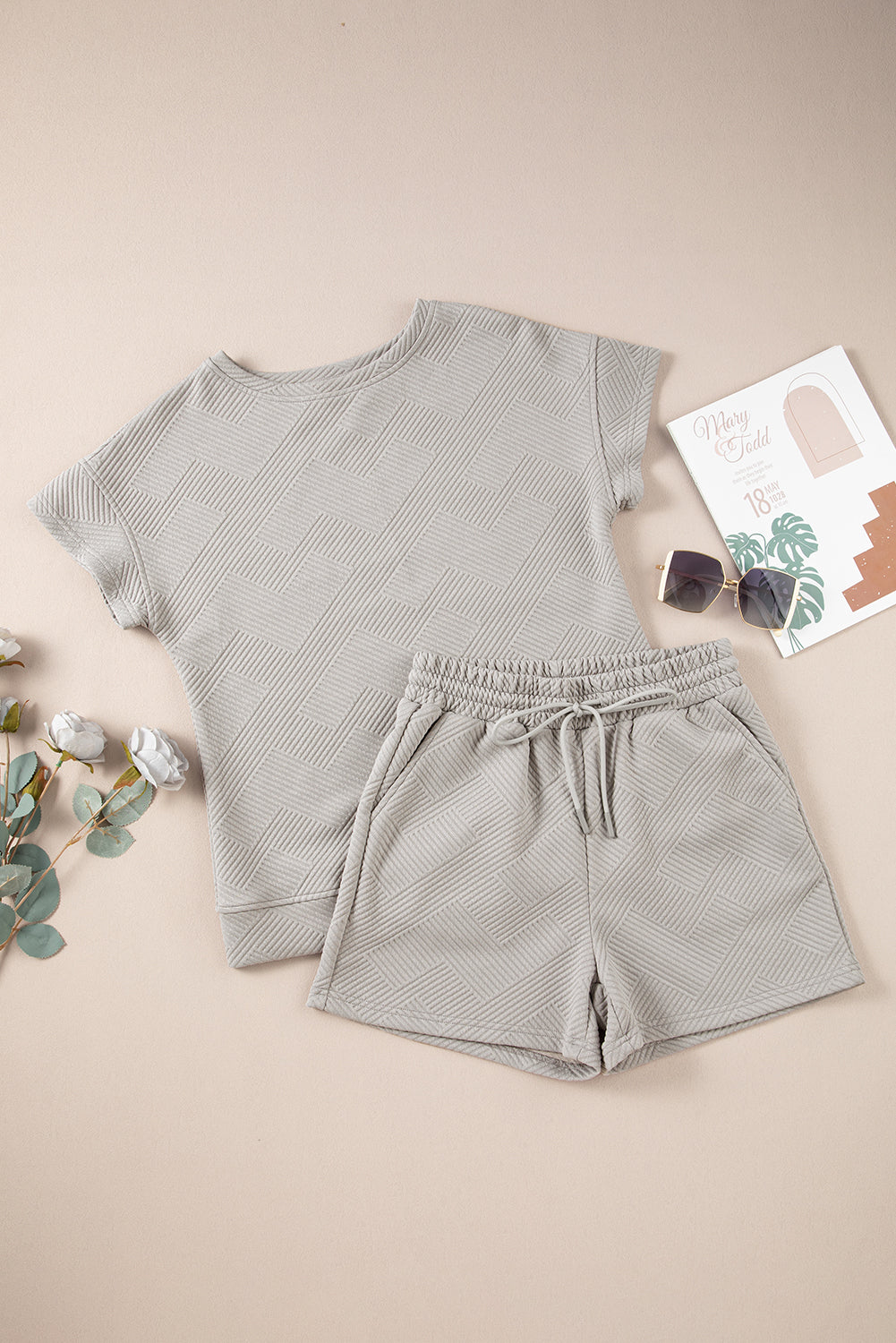 Grey Solid Color Textured Loose Top Casual Two Piece Short Set