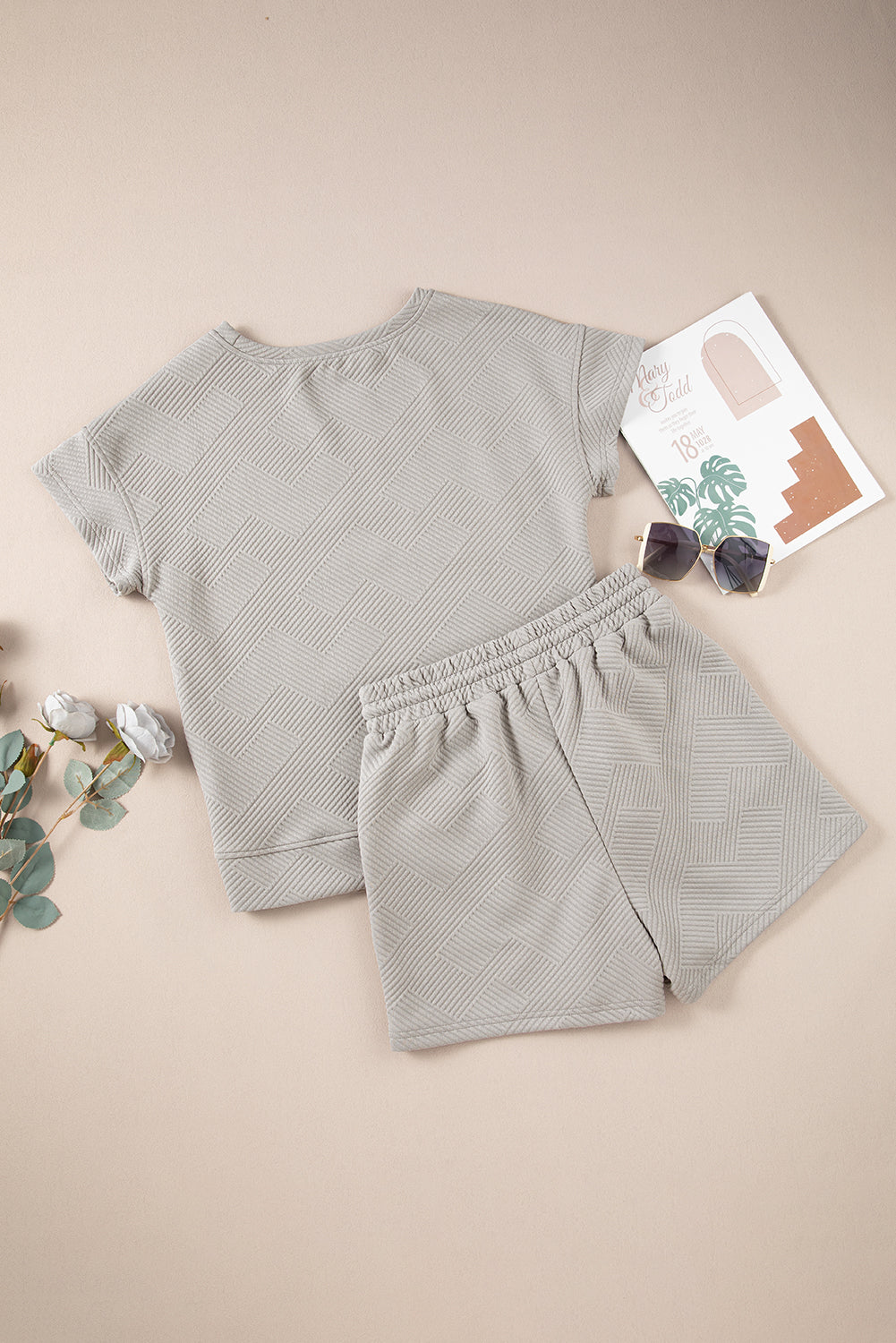 Grey Solid Color Textured Loose Top Casual Two Piece Short Set