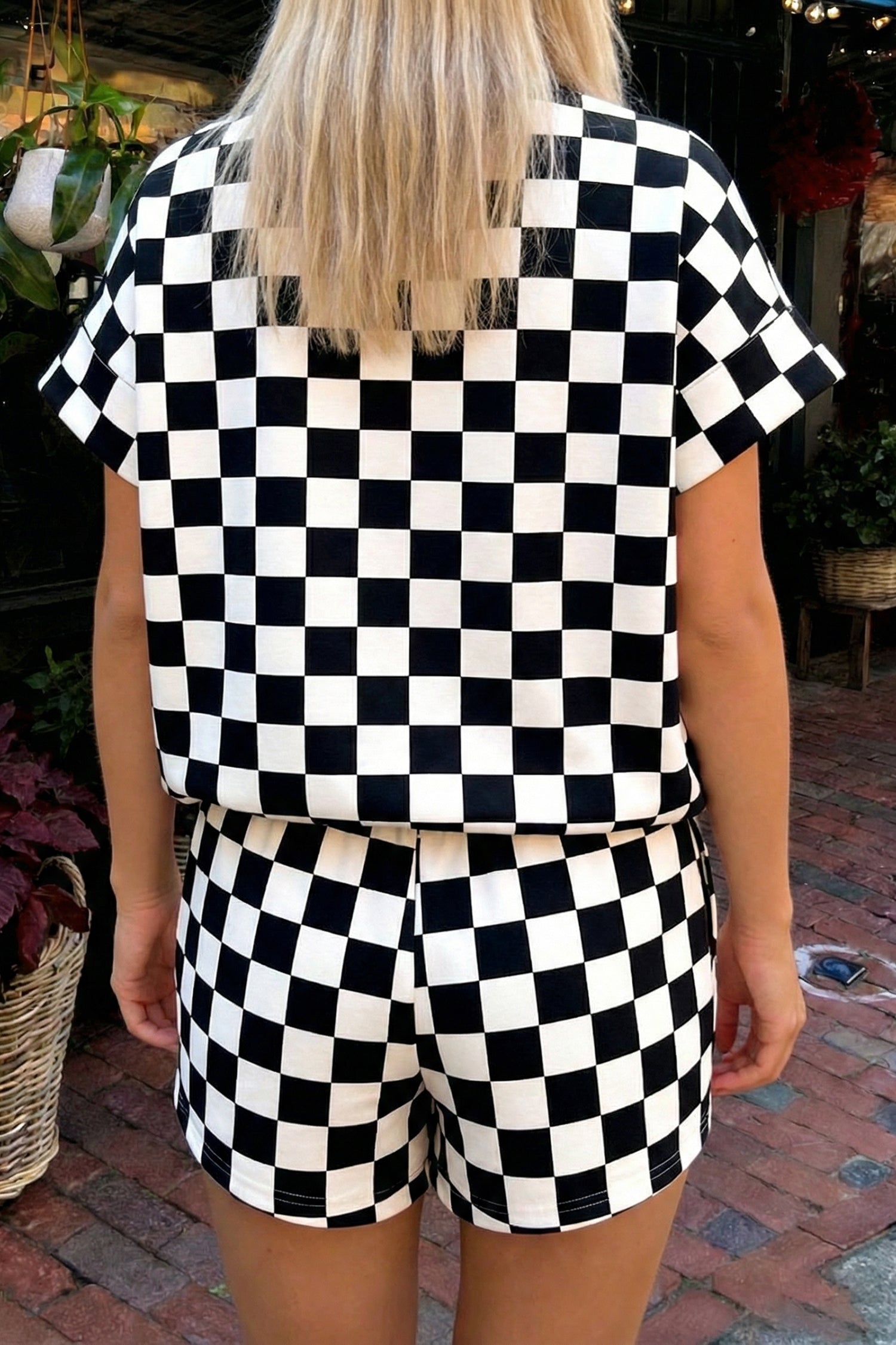 Checkered Print Colour Block Trim Mock Neck Short Set