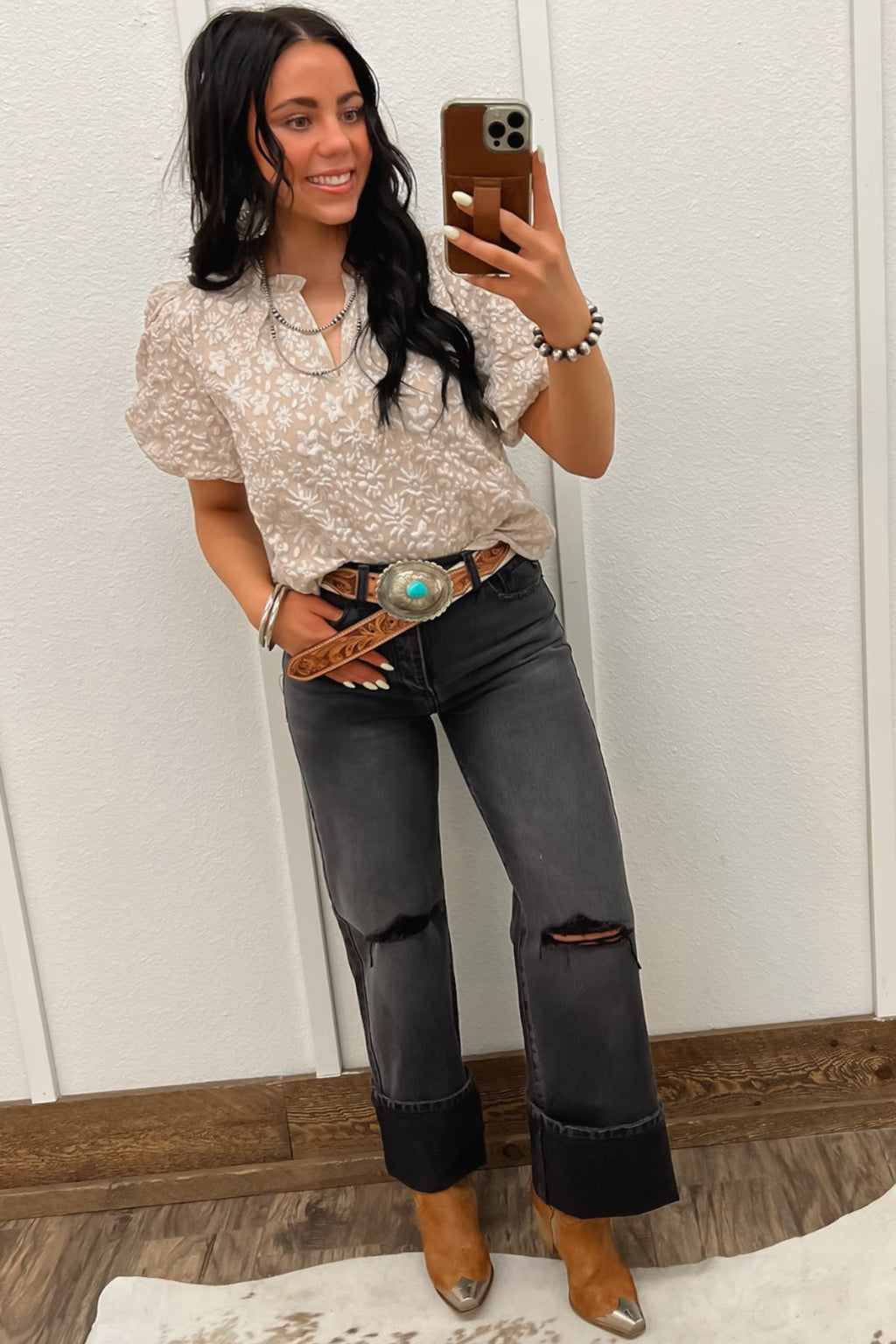 Floral Textured Jacquard Puff Sleeve Blouse