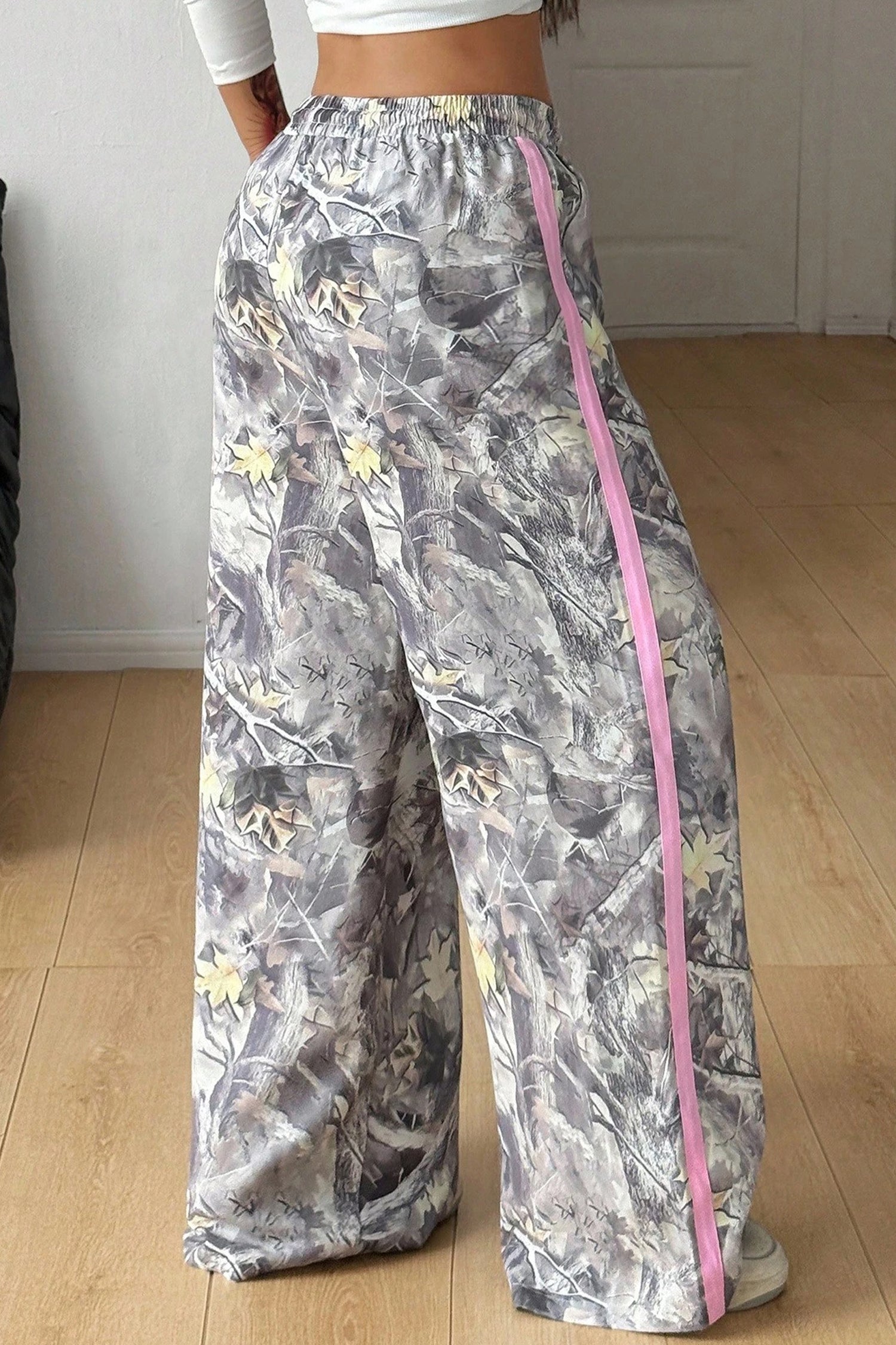 Grey Camo Woodland Print Colour Block Detail Drawstring Wide Leg Sweatpants