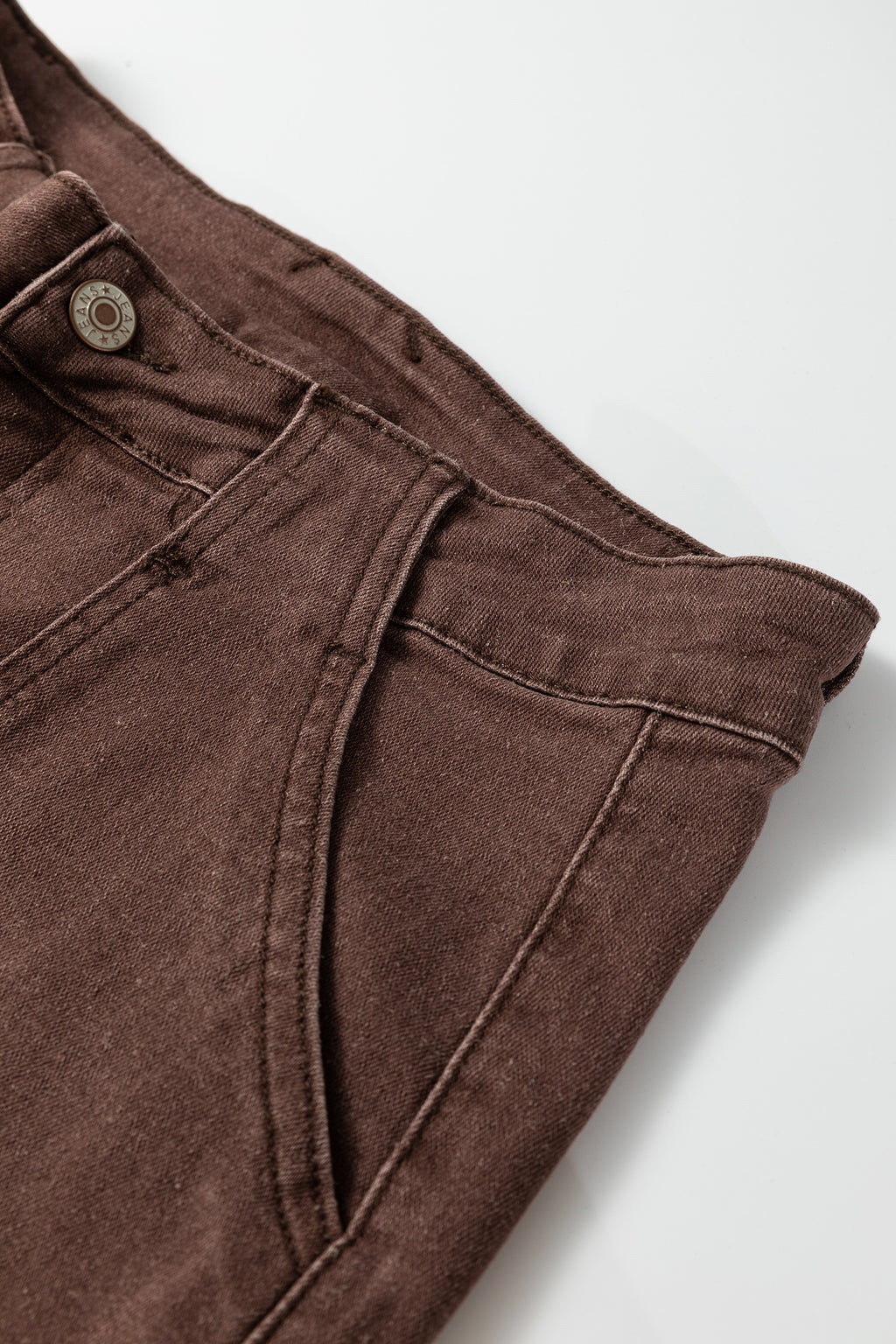 Retro Washed Patch Pocket Loose Jeans