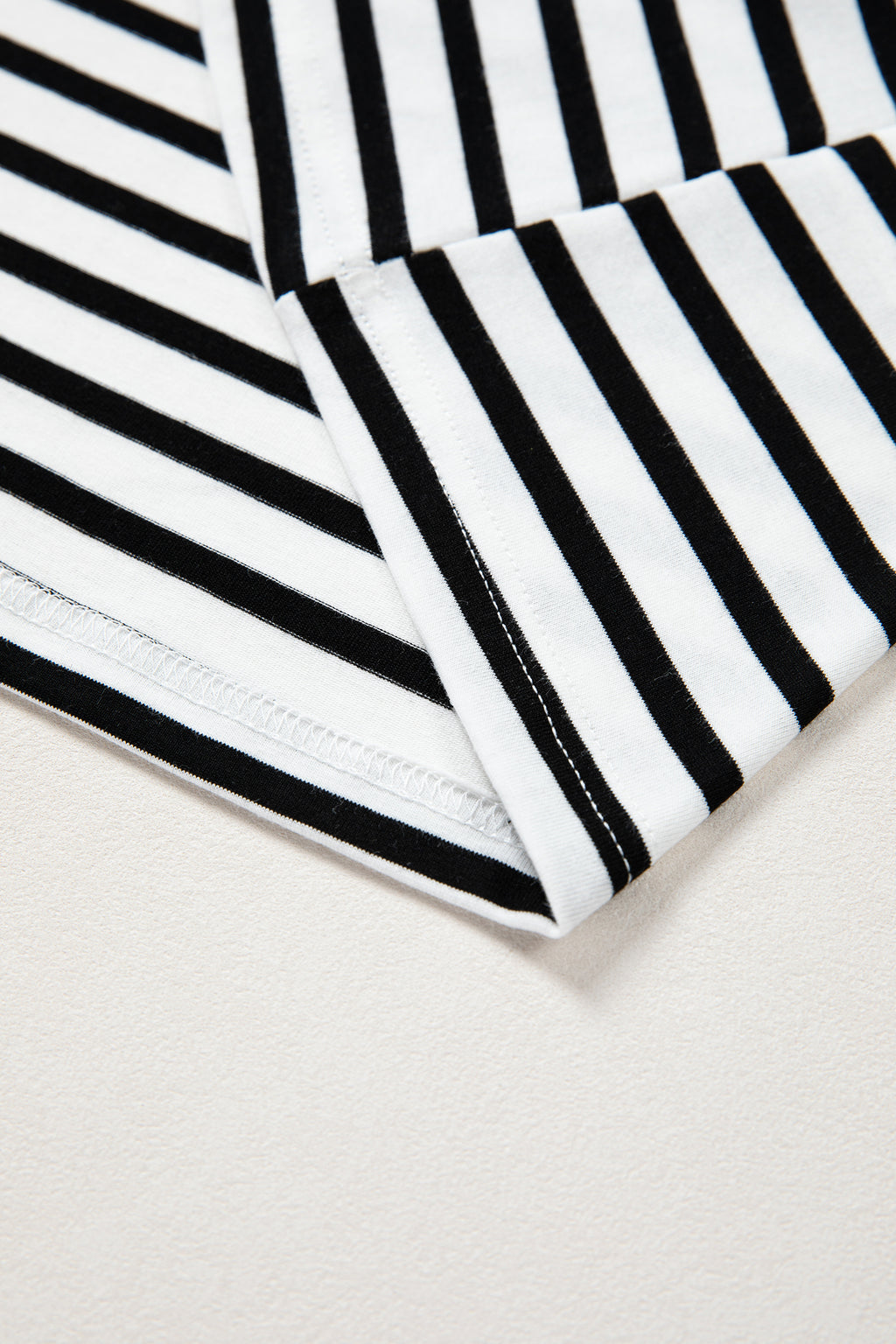 Striped Scalloped Trim Round Neck T Shirt