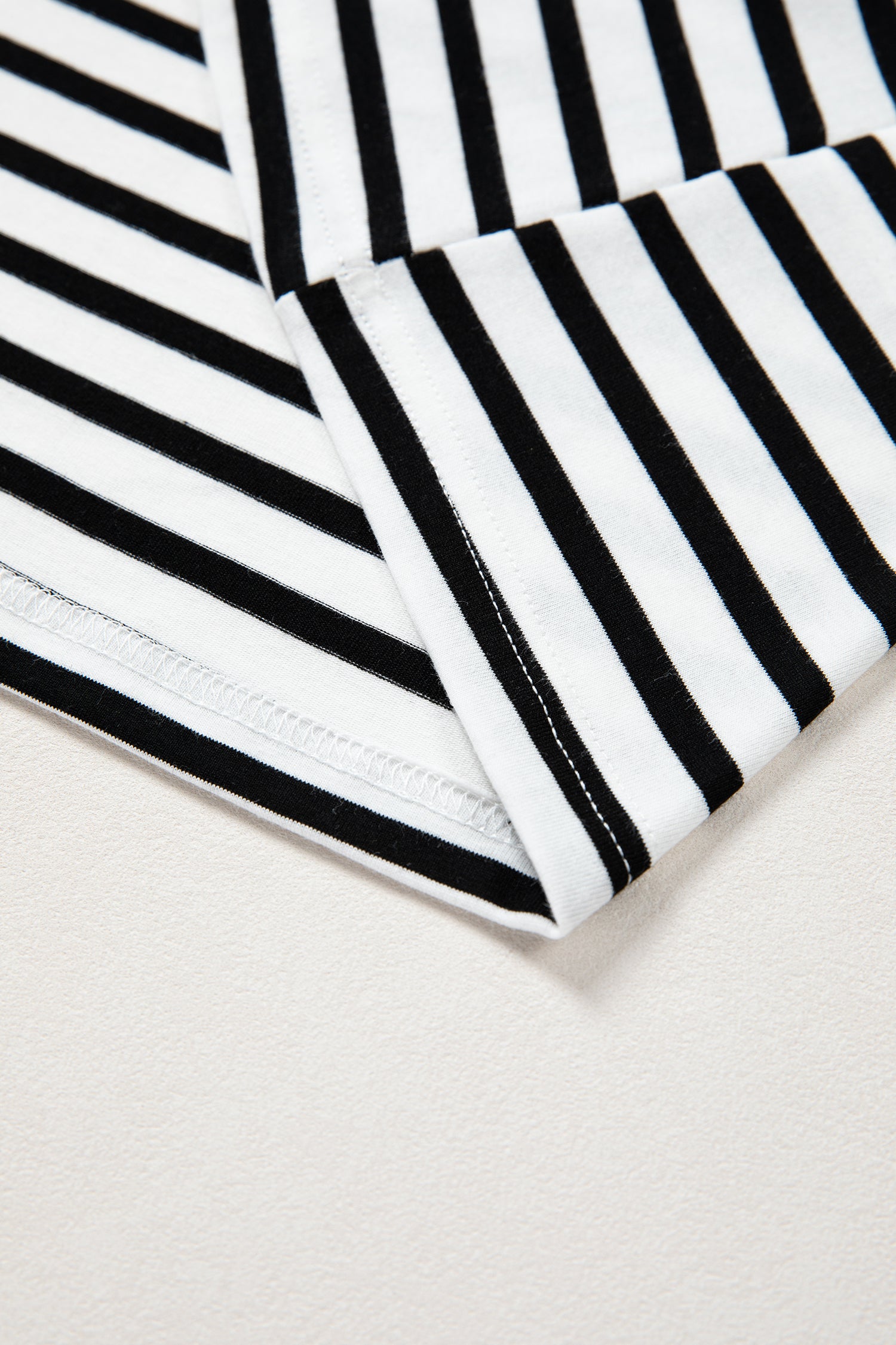 Striped Scalloped Trim Round Neck T Shirt