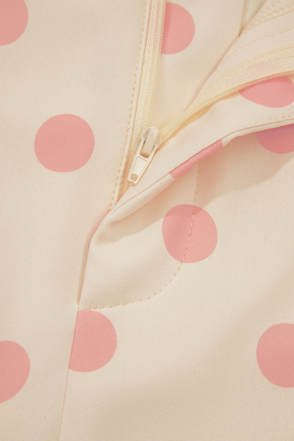 Polka Dot Print Patched Pocket Loose Pants