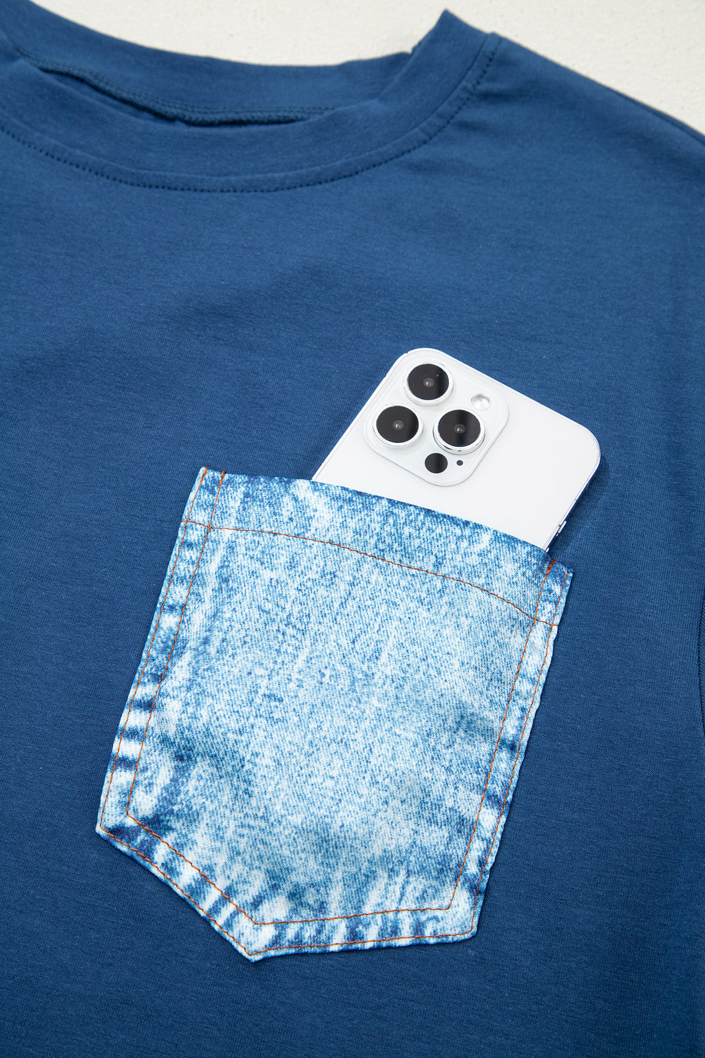 Color Block Chest Pocket Patched Casual Short Sleeve Top