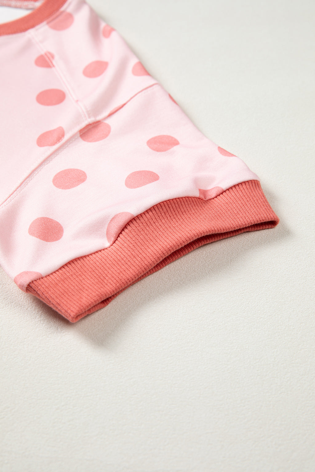 Color Block Trim Polka Dot Casual Tee