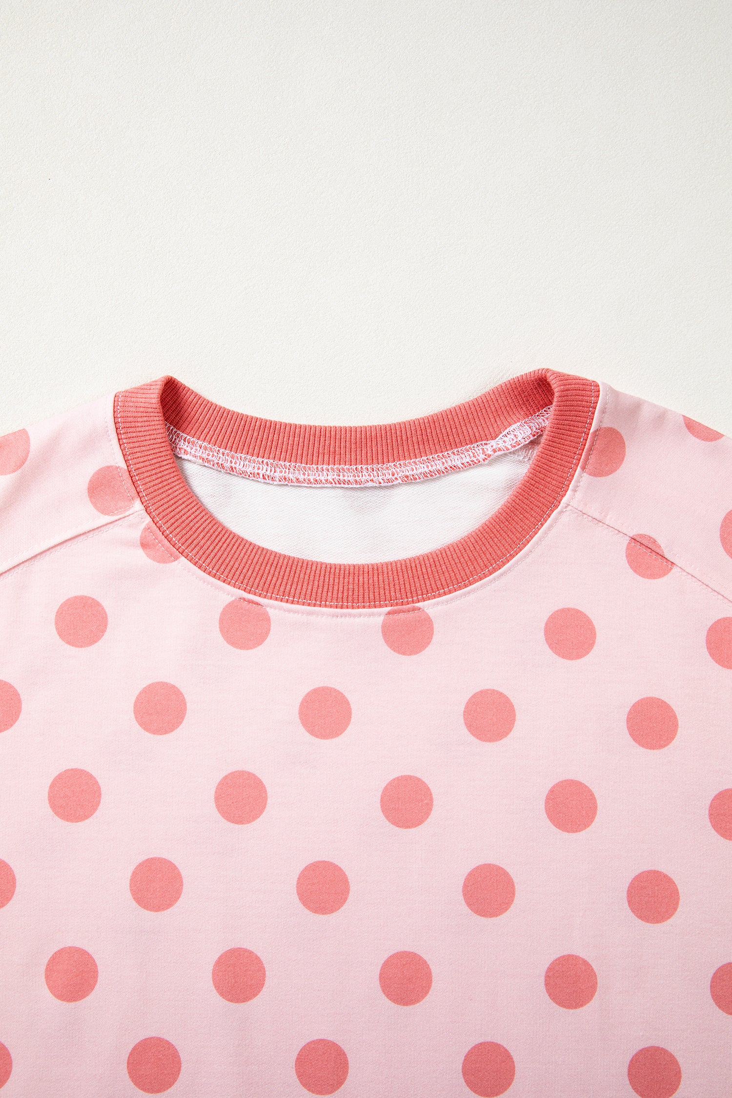 Color Block Trim Polka Dot Casual Tee