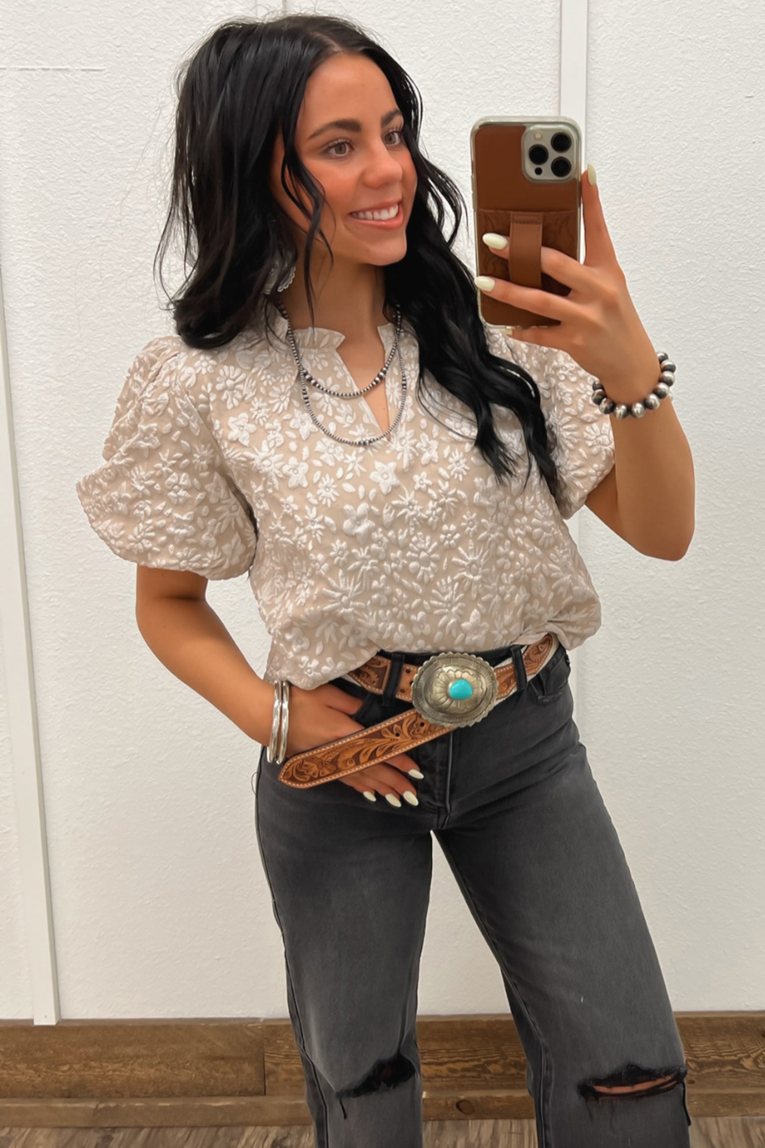 Floral Textured Jacquard Puff Sleeve Blouse