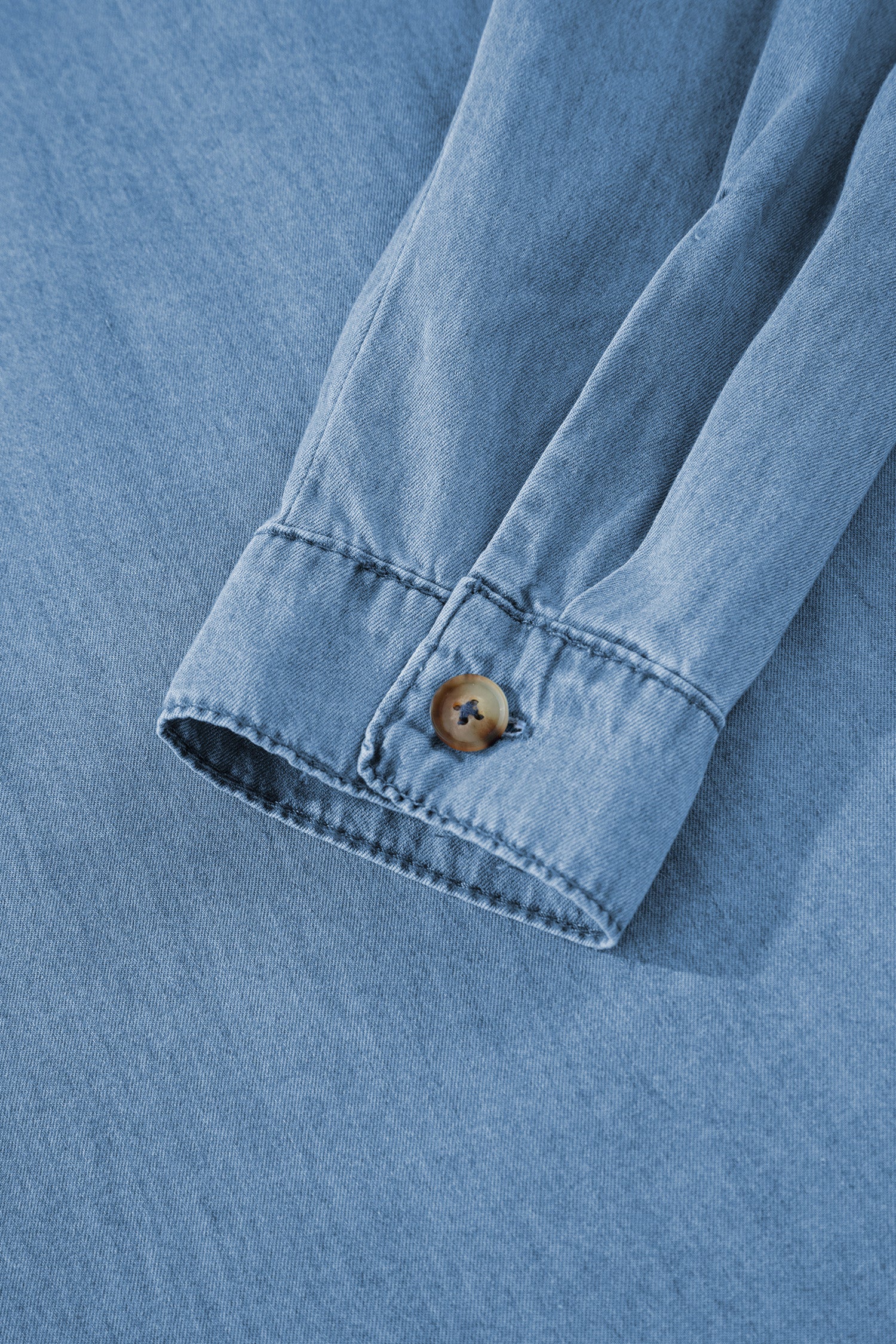 Myosotis Buttoned Down Slim Denim Shirt