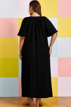 Black Plus Size Solid Color Notched Neck Short Sleeve Loose Dress